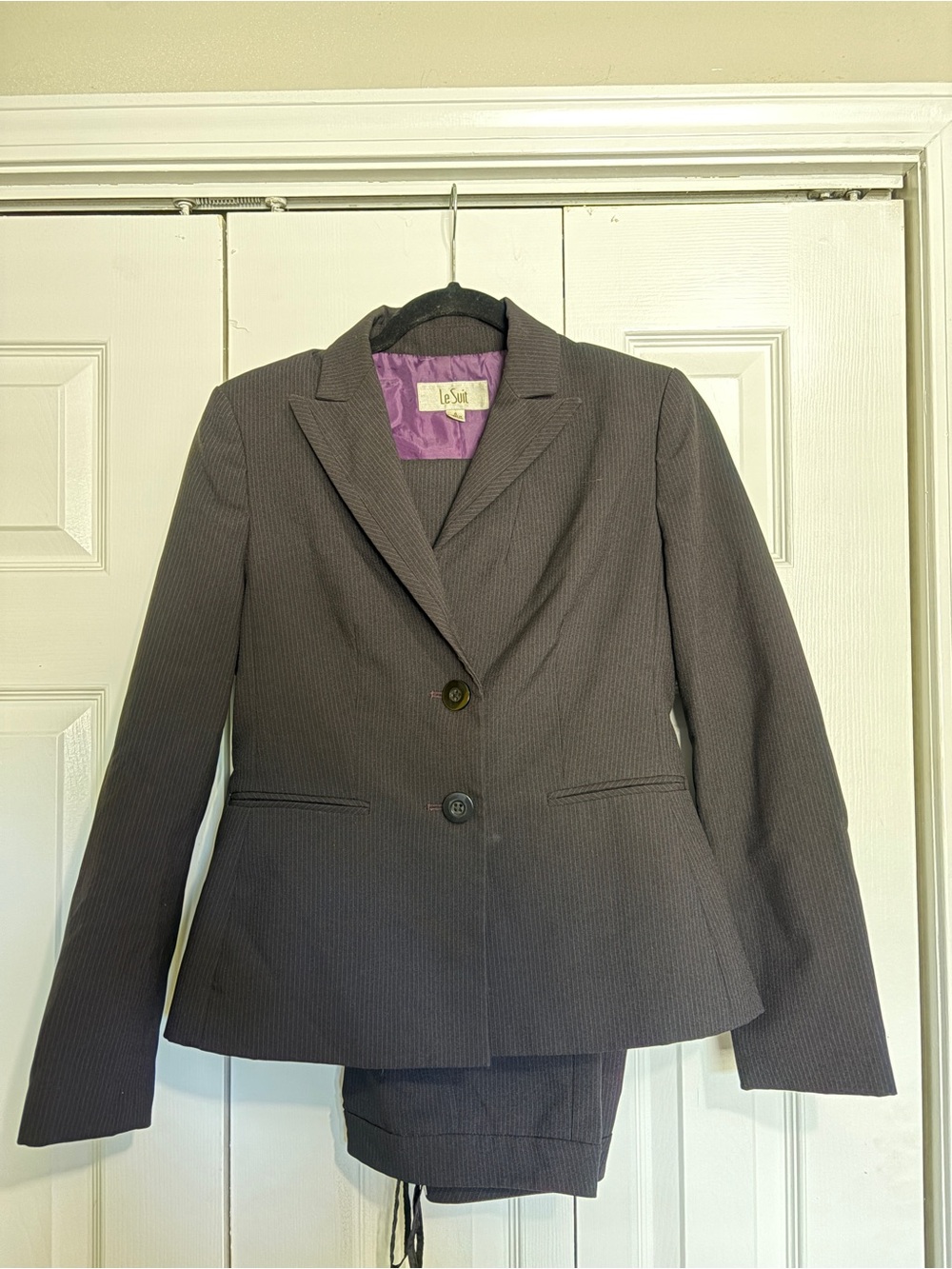 Le Suit Women's Charcoal Pinstripe suit